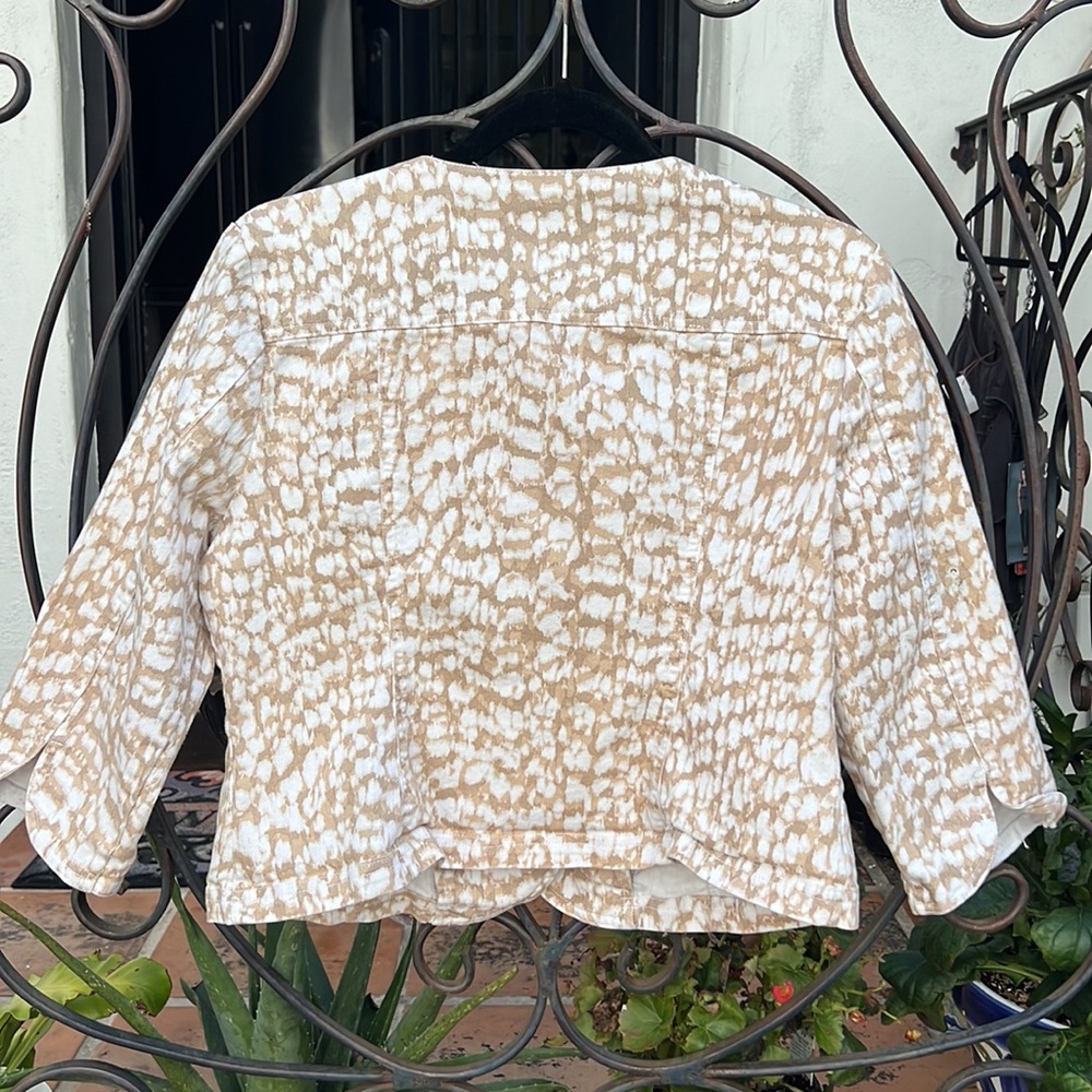Ruby Rd Women's Gold Studded Short Jacket Size 10P - Picture 2 of 8